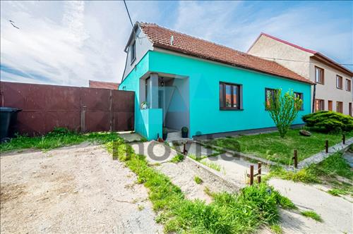 Rodinný dům 5+1 (160 m2) s pozemkem (944 m2), Ketkovice, okres Brno-venkov